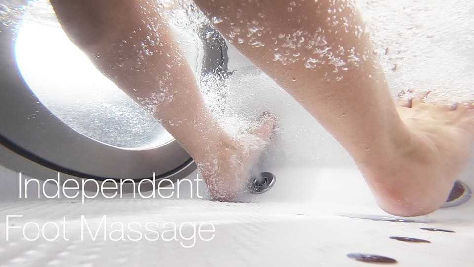 Ellas Bubbles: independent foot massage