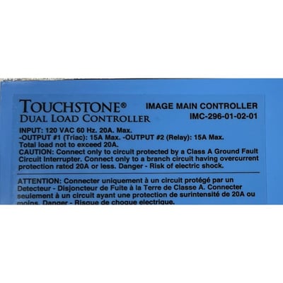 Étiquette du contrôleur de double charge Touchstone affichant les spécifications du contrôleur principal d’image IMC-296-01-02-01 et les avertissements de sécurité.