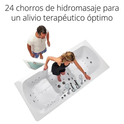 Mujer entrando en la bañera de acceso lateral de dos plazas Ella Big4Two con 24 jets de hidromasaje mientras un hombre mantiene abierta la puerta de apertura hacia fuera
