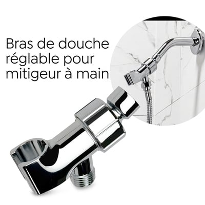 Bras de douche réglable chromé pour mélangeur avec support de douchette à main, montré installé sur un mur en marbre