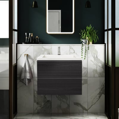 Meuble-lavabo de salle de bain mural Ella Ebony avec lavabo blanc, finition grain de bois foncé et contour en carreaux de marbre