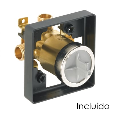 Primer plano del cuerpo de válvula de empotrar de ducha de alto caudal universal Delta R10000-UNBXHF con accesorios de latón y soporte de montaje